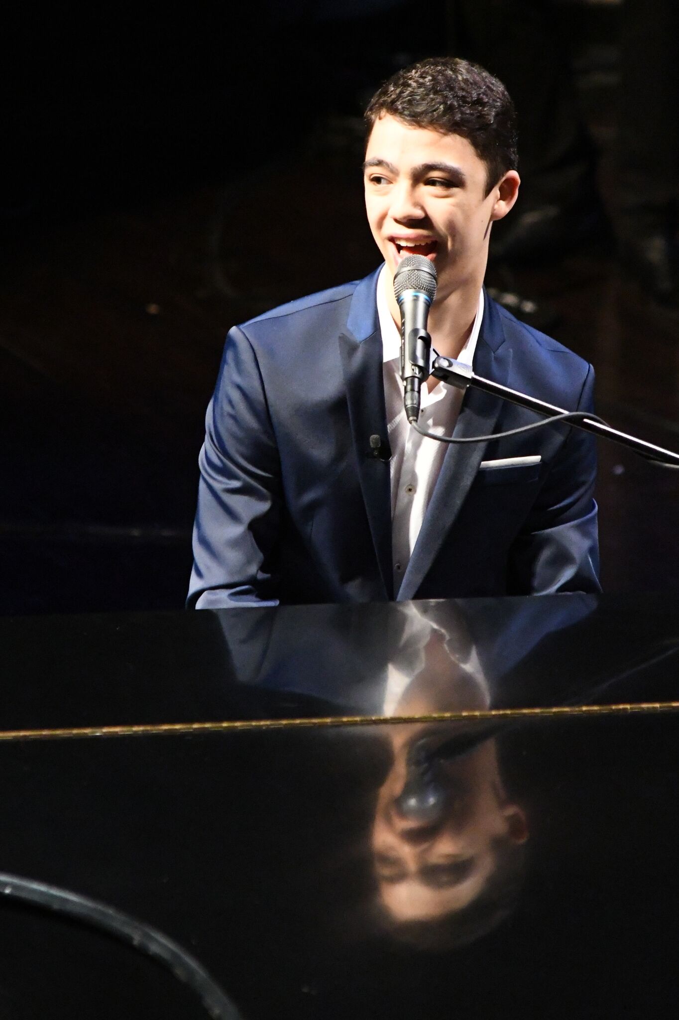 APPROVED Ethan Bortnick grand piano reflection 2 preview